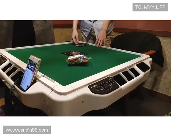 畅享欢乐真人麻将下载，体验真实对战乐趣